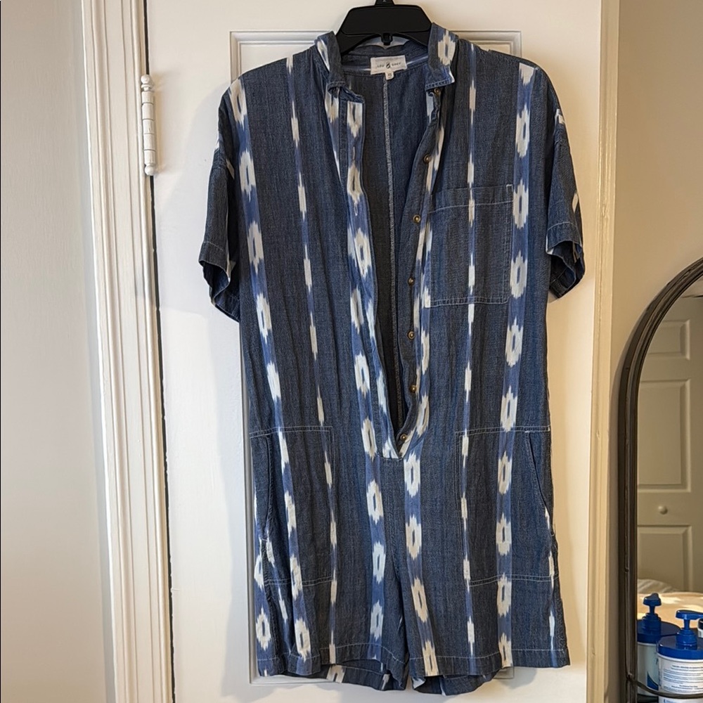 LOFT Lou & Grey Blue and White Ikat Short Sleeve Romper